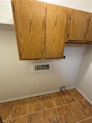 1055 Brookridge Drive, Walnut Cove, NC 27052