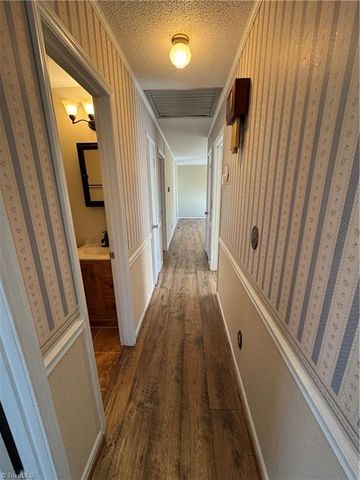 1055 Brookridge Drive, Walnut Cove, NC 27052