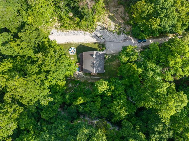 95 Wild Turkey Run, Stanton, KY 40380
