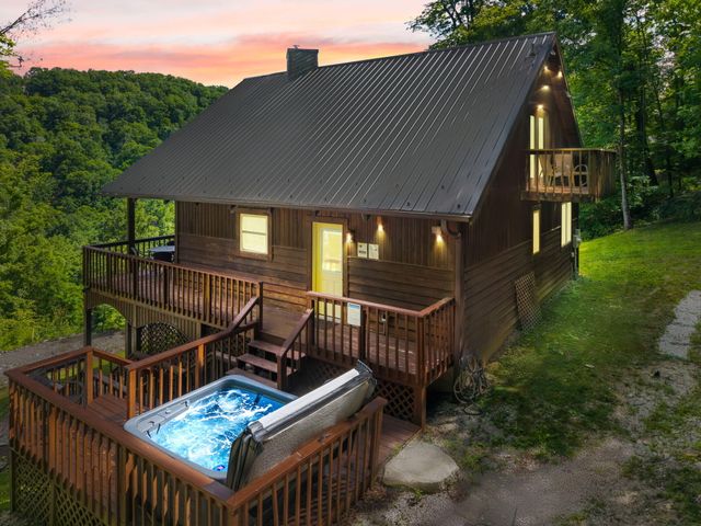 95 Wild Turkey Run, Stanton, KY 40380