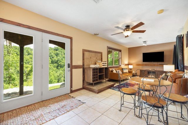 95 Wild Turkey Run, Stanton, KY 40380