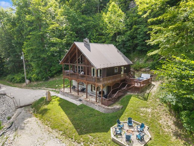 95 Wild Turkey Run, Stanton, KY 40380