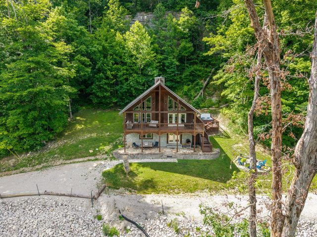 95 Wild Turkey Run, Stanton, KY 40380