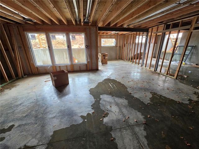 11251 S Gleason Road, Olathe, KS 66061