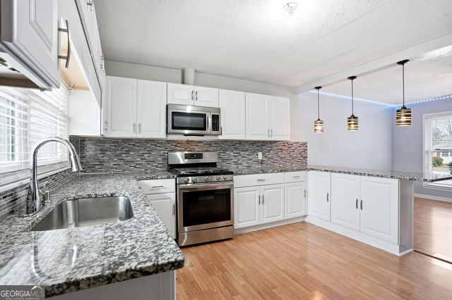 197 Dixboro Drive, Jonesboro, GA 30238