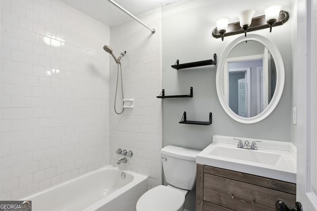 197 Dixboro Drive, Jonesboro, GA 30238