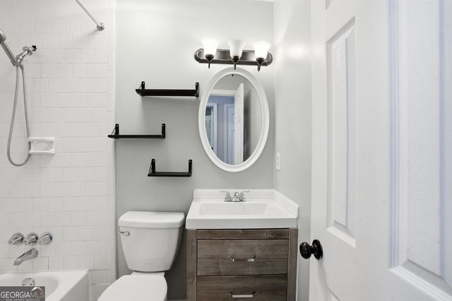 197 Dixboro Drive, Jonesboro, GA 30238