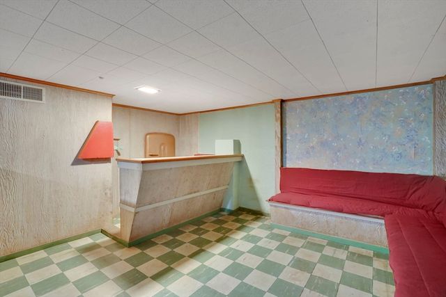 20 Edbert St, Chicopee, MA 01020
