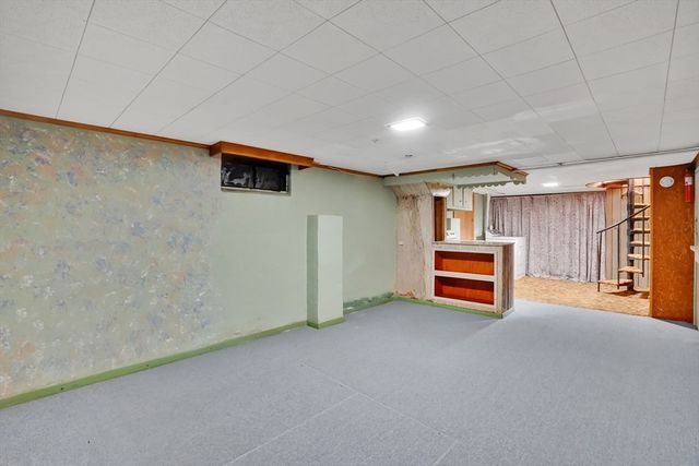 20 Edbert St, Chicopee, MA 01020