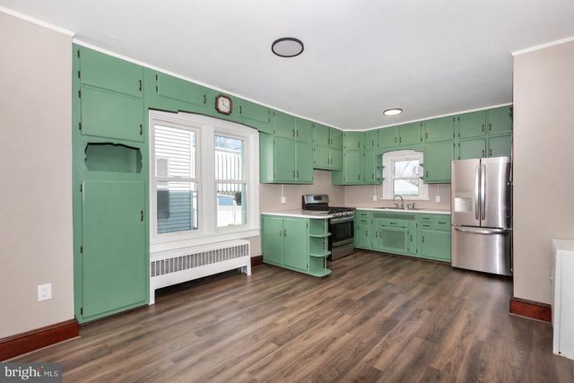 315 N QUEEN ST, Littlestown, PA 17340