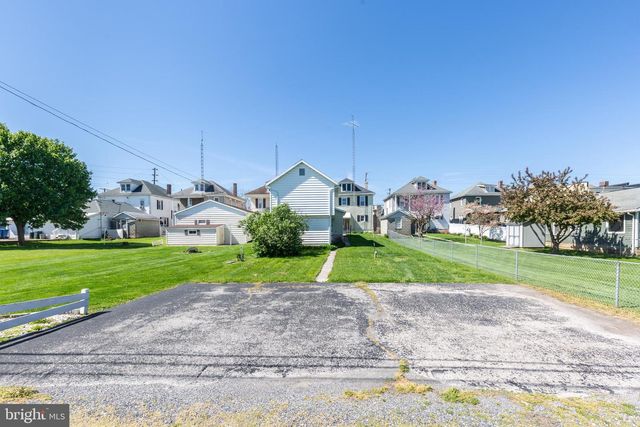 315 N QUEEN ST, Littlestown, PA 17340