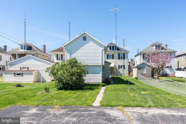 315 N QUEEN ST, Littlestown, PA 17340