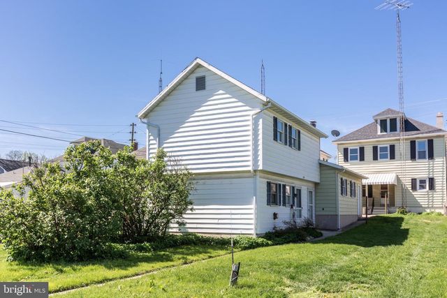 315 N QUEEN ST, Littlestown, PA 17340