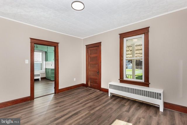 315 N QUEEN ST, Littlestown, PA 17340