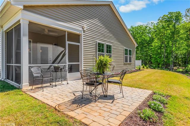 126 Piebald Drive, King, NC 27021