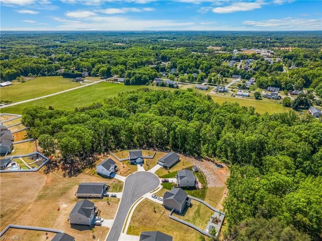 126 Piebald Drive, King, NC 27021