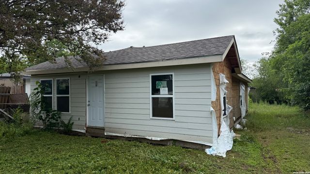 128 VISTA RD, San Antonio, TX 78210