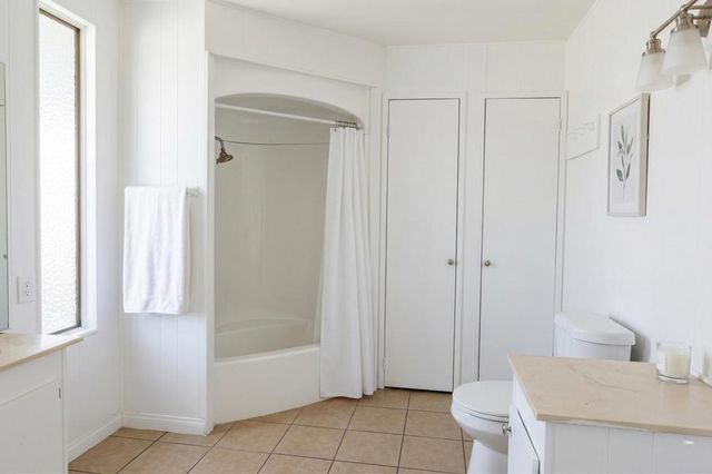 141 Calle Arriba, Palm Springs, CA 92264