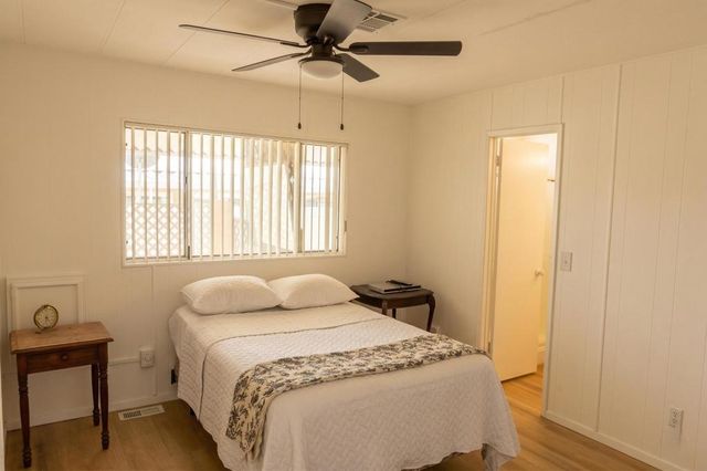 141 Calle Arriba, Palm Springs, CA 92264