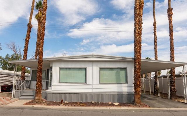 141 Calle Arriba, Palm Springs, CA 92264