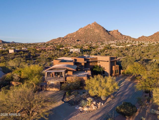 10570 E Pinnacle Peak Road, Scottsdale, AZ 85255