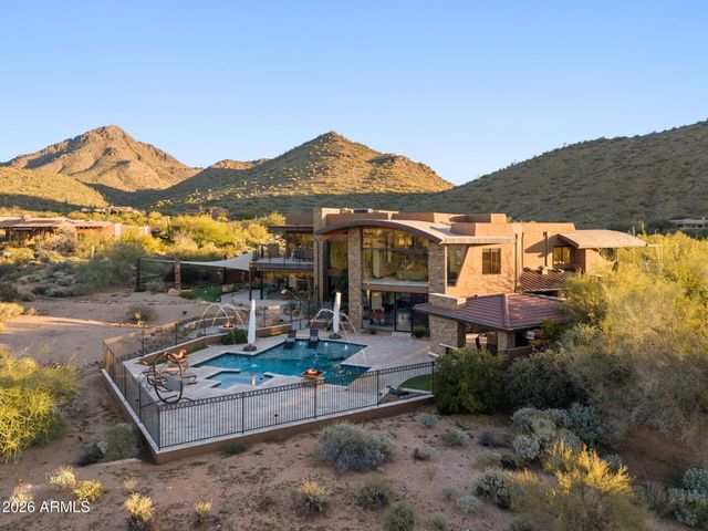 10570 E Pinnacle Peak Road, Scottsdale, AZ 85255