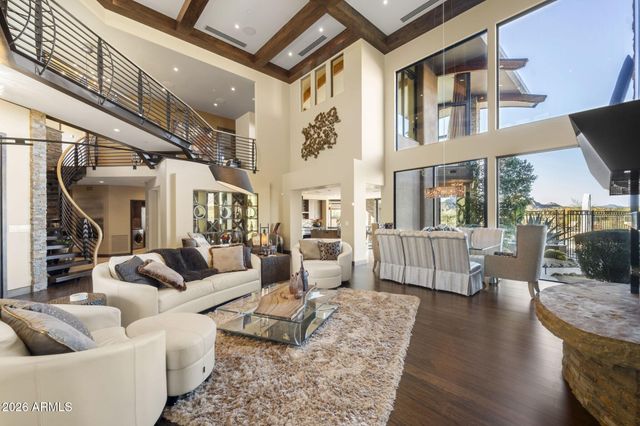 10570 E Pinnacle Peak Road, Scottsdale, AZ 85255