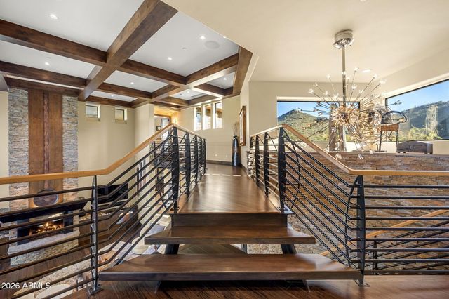 10570 E Pinnacle Peak Road, Scottsdale, AZ 85255