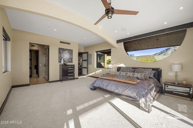 10570 E Pinnacle Peak Road, Scottsdale, AZ 85255