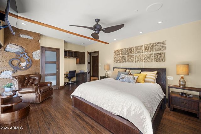 10570 E Pinnacle Peak Road, Scottsdale, AZ 85255