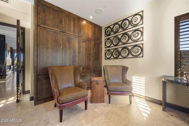 10570 E Pinnacle Peak Road, Scottsdale, AZ 85255