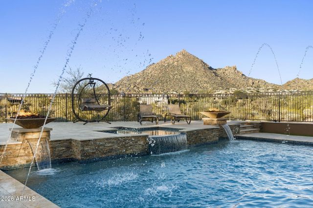 10570 E Pinnacle Peak Road, Scottsdale, AZ 85255