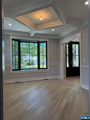 671 Delaware Avenue, Ridgewood, NJ 07450