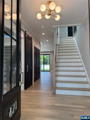671 Delaware Avenue, Ridgewood, NJ 07450