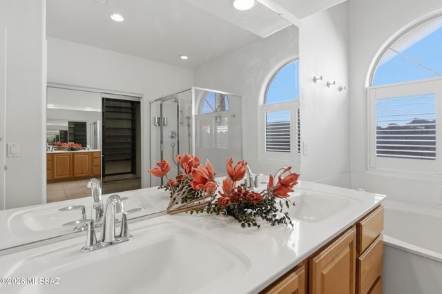 5197 N Via De La Lanza, Tucson, AZ 85750