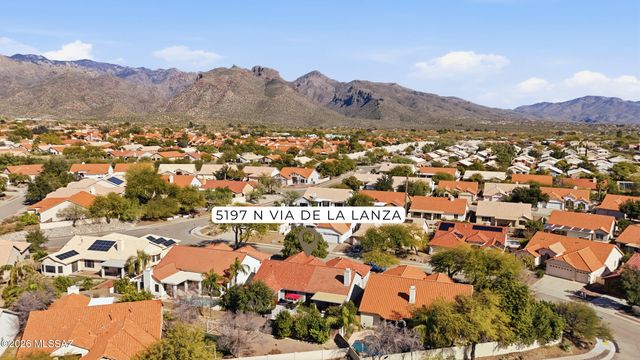 5197 N Via De La Lanza, Tucson, AZ 85750