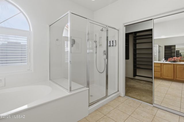 5197 N Via De La Lanza, Tucson, AZ 85750