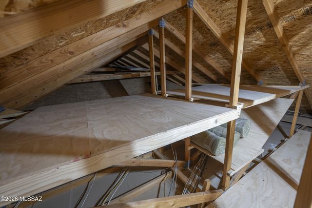 5197 N Via De La Lanza, Tucson, AZ 85750