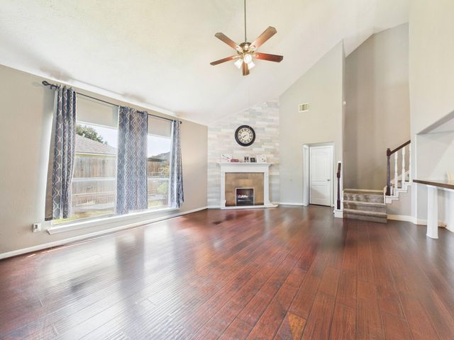 1484 Allison Street, Alvin, TX 77511