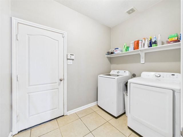 1484 Allison Street, Alvin, TX 77511