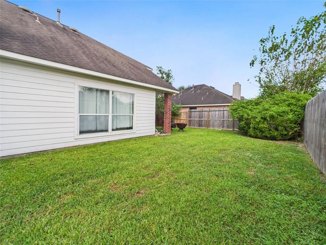 1484 Allison Street, Alvin, TX 77511