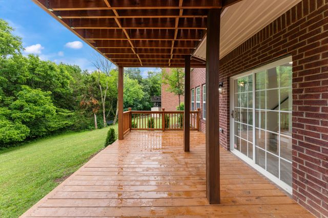 6544 Banbury Xing, Brentwood, TN 37027
