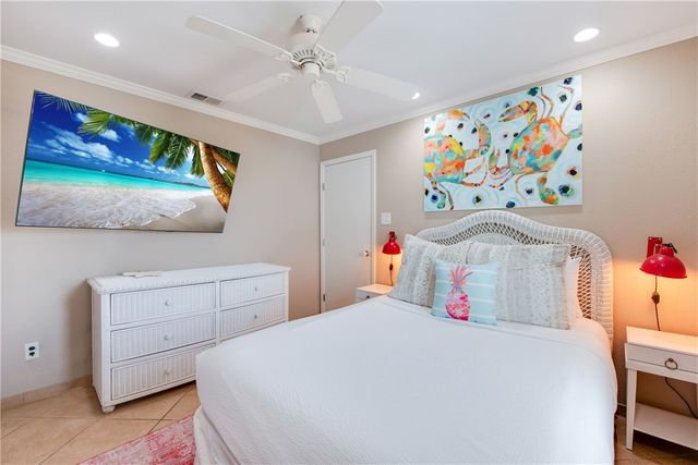 6871 State Highway 361 10, Port Aransas, TX 78373