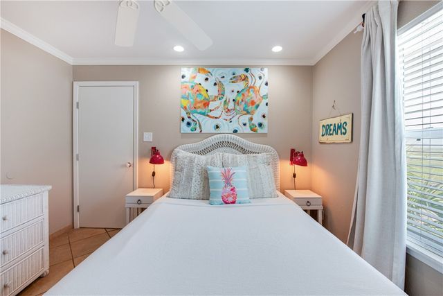 6871 State Highway 361 10, Port Aransas, TX 78373