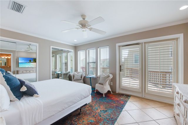 6871 State Highway 361 10, Port Aransas, TX 78373