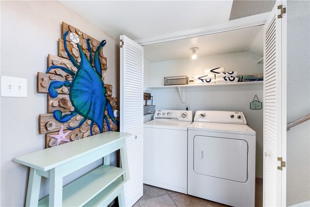 6871 State Highway 361 10, Port Aransas, TX 78373