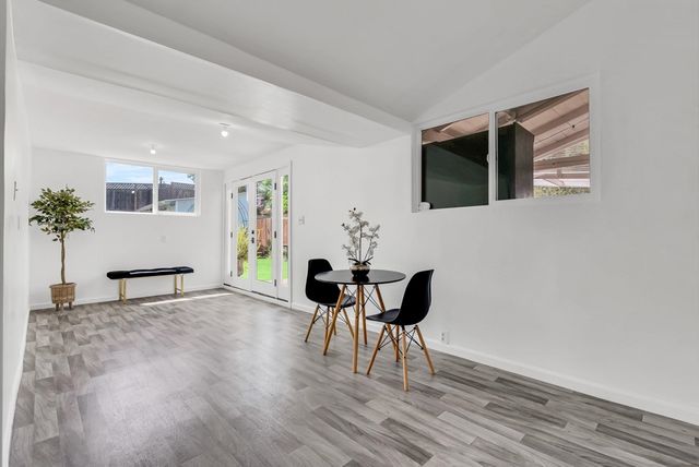 2350 2350 W Shell Ave, Martinez, CA 94553