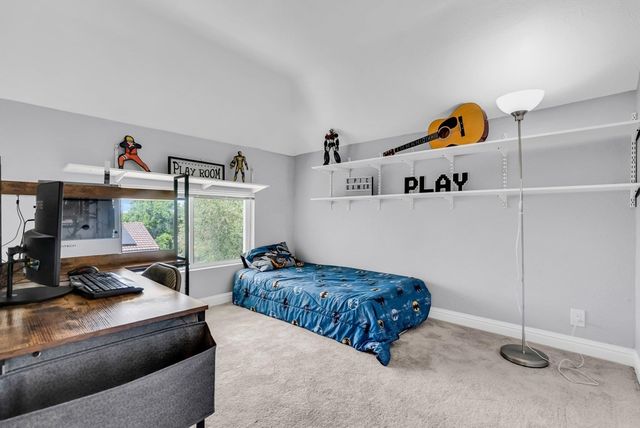 2350 2350 W Shell Ave, Martinez, CA 94553