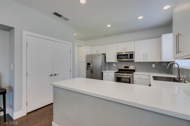 1013 Corsica Lane, Las Vegas, NV 89144