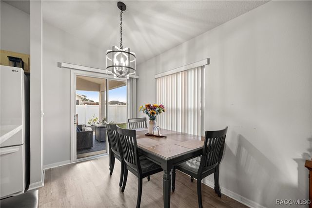 8189 SW 61st Court, Ocala, FL 34476